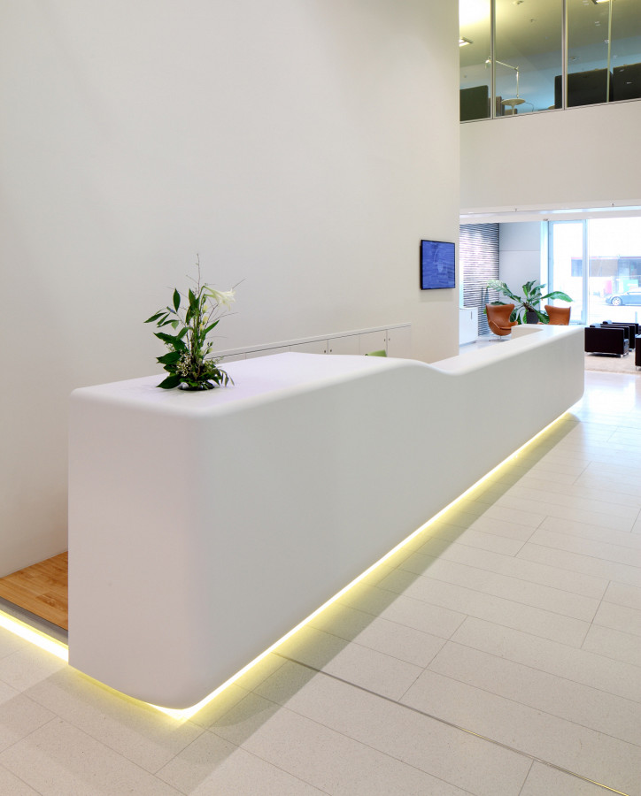 TTR-13, photo: Christoph Edelhoff counter reception area