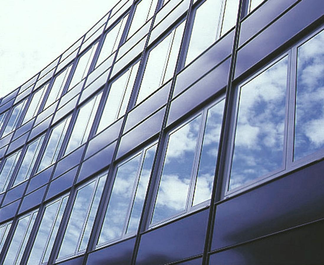 aluminium facade with window elements